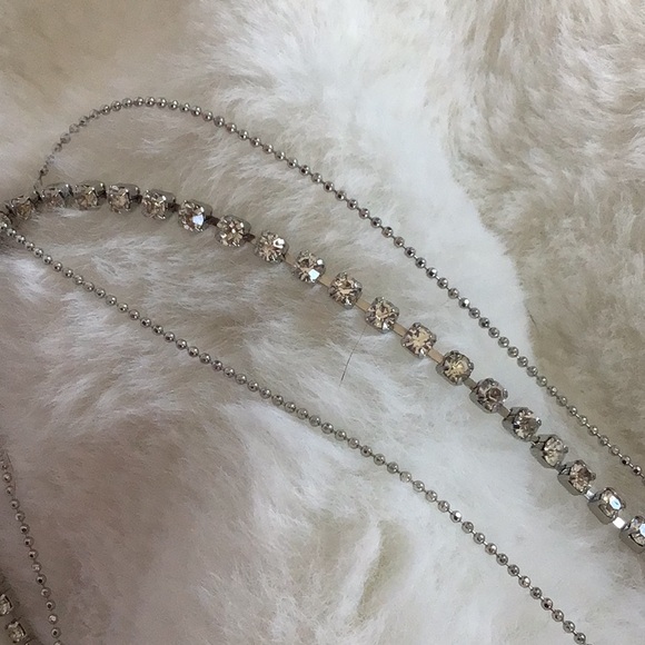 Swarovsky crystals in silver necklace with adjustable multi chain inserts. NWT - Picture 3 of 3